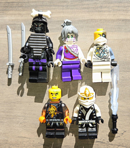 Lego ninjago minifigure lot - minifigure,